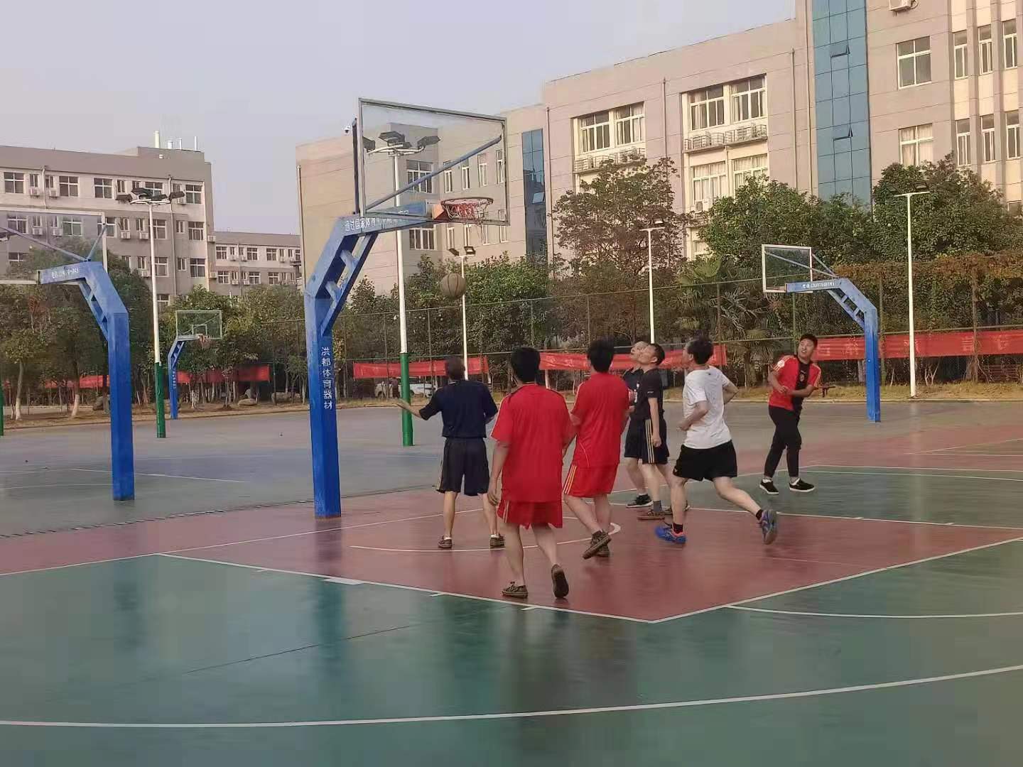 1574040036168982.jpg de4f982b37e62f1bb981fd80c251a99.jpg